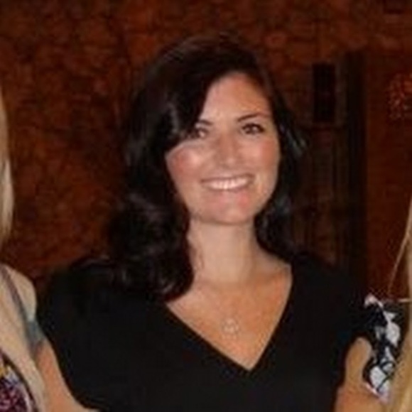 Meet your Posher, Erin - Picture 1 of 1